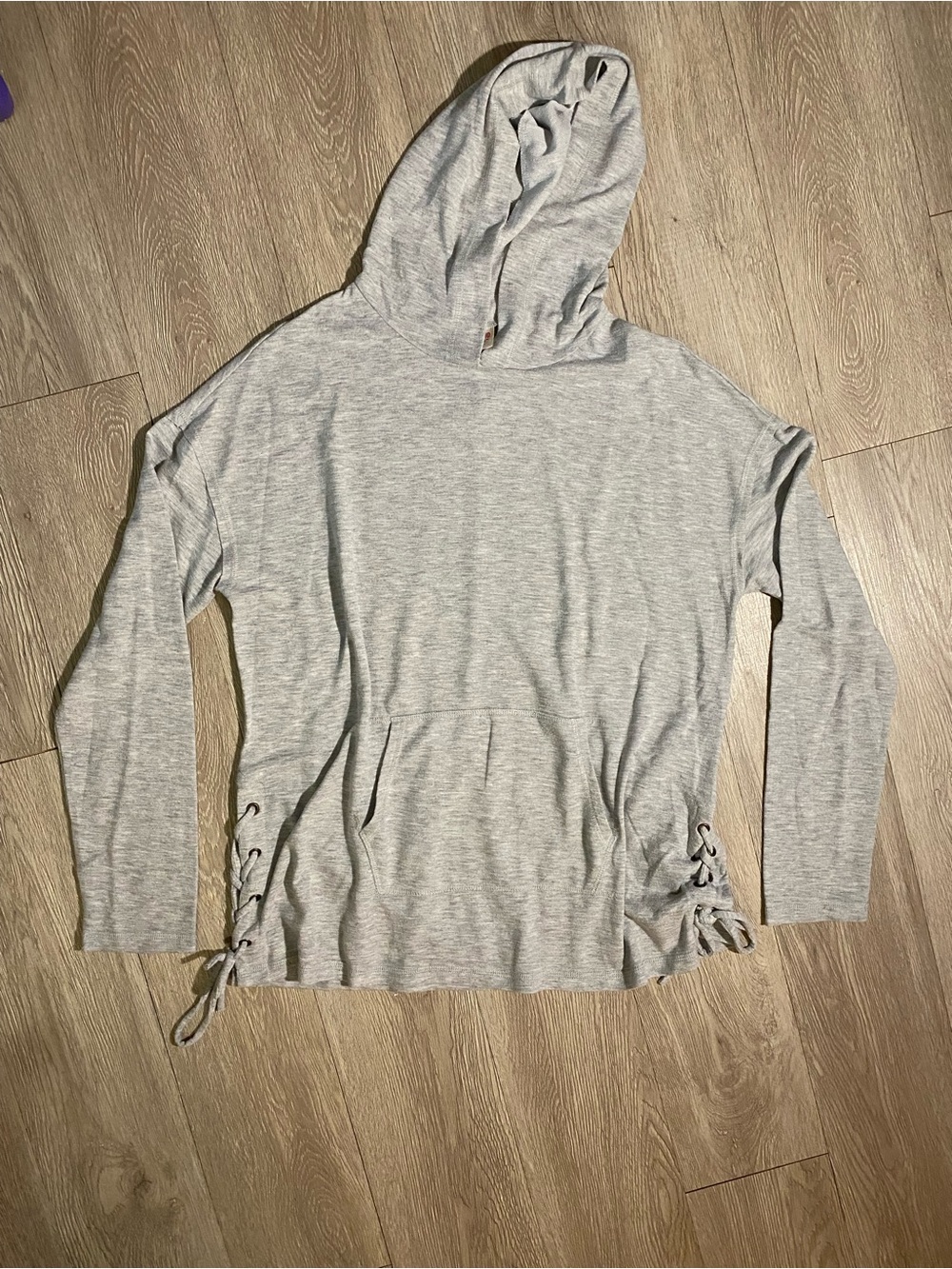 💜3/$25💜 Mossimo Gray Hoodie Size Large